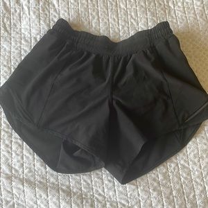 Size 8, 4 inch, low rise.